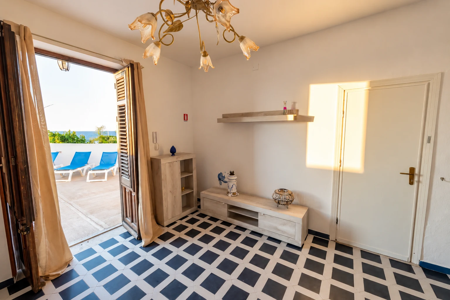 Accesso alla terrazza dalla camera